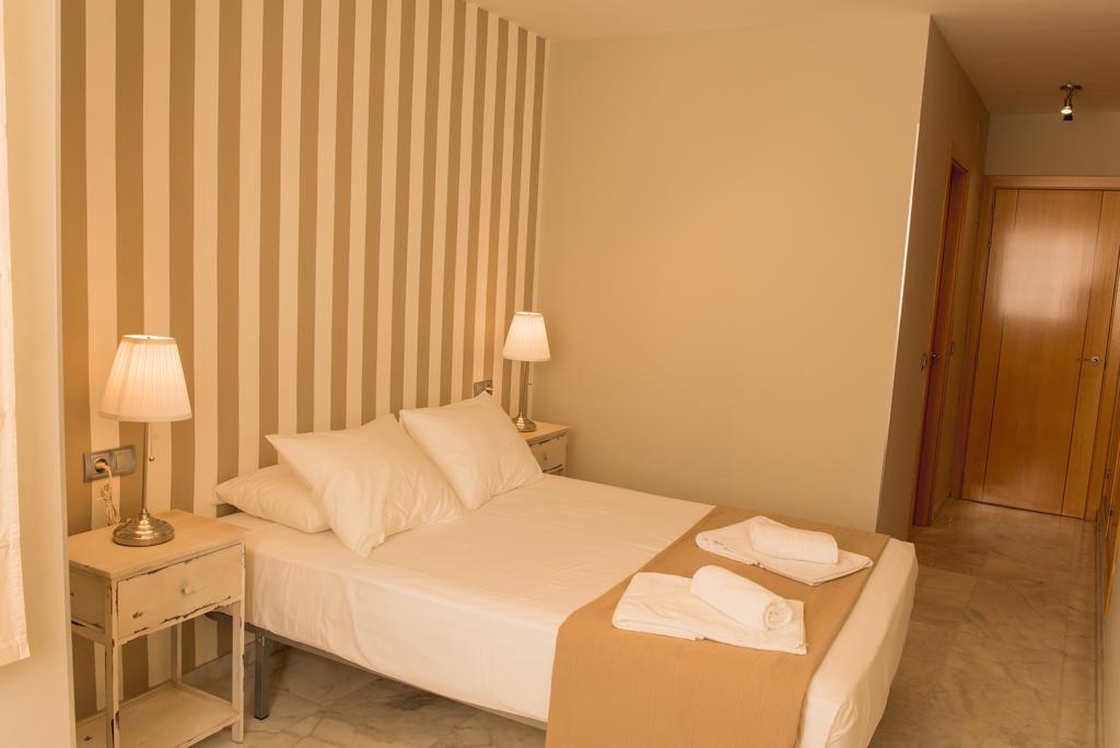 Ab Apartamentos Reding Малага Номер фото